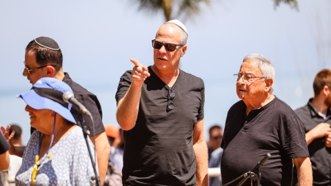 הלווייתה של פולני צילום ארז ביטון.jpg